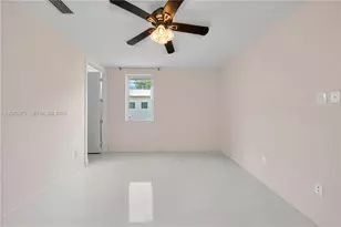 3253 McDonald St, Miami, FL 33133 - Photo 36