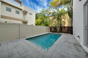 3253 McDonald St, Miami, FL 33133 - Photo 20