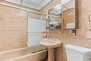 1828 SW 18th St, Miami, FL 33145 - Photo 8