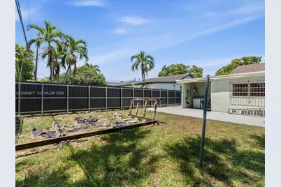 1828 SW 18th St, Miami, FL 33145 - Photo 28
