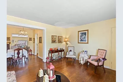 1828 SW 18th St, Miami, FL 33145 - Photo 4