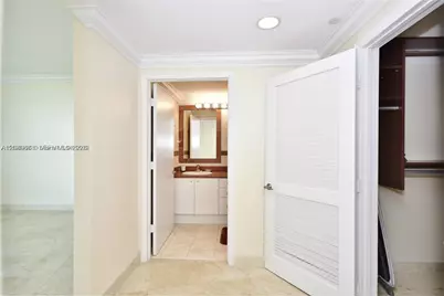 2475 Brickell Ave #1202, Miami, FL 33129 - Photo 30