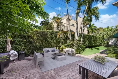 596 Fernwood Rd #B, Key Biscayne, FL 33149 - Photo 18