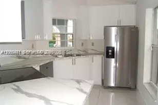 24833 SW 128th Ct, Homestead, FL 33032 - Photo 2