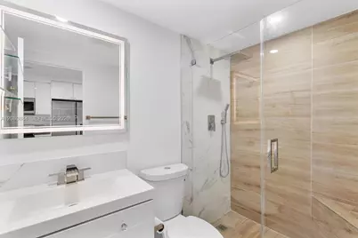 10275 Collins Ave #1502, Bal Harbour, FL 33154 - Photo 8