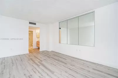 3625 N Country Club Dr #901, Aventura, FL 33180 - Photo 20