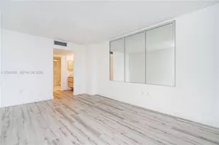 3625 N Country Club Dr, Aventura, FL 33180 - Photo 20