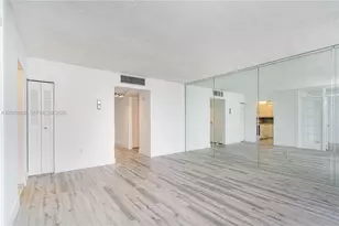 3625 N Country Club Dr, Aventura, FL 33180 - Photo 10