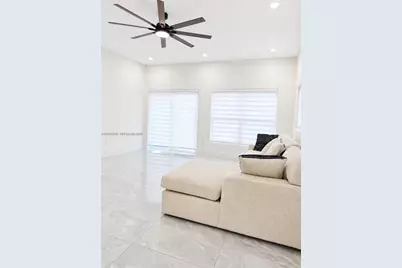 907 21st St, West Palm Beach, FL 33407 - Photo 10