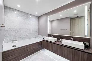 1000 Brickell Plaza, Miami, FL 33131 - Photo 48