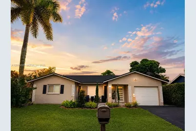9416 NW 72nd Ct, Tamarac, FL 33321 - Photo 1