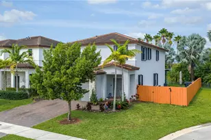 24960 SW 108th Ave, Homestead, FL 33032 - Photo 1