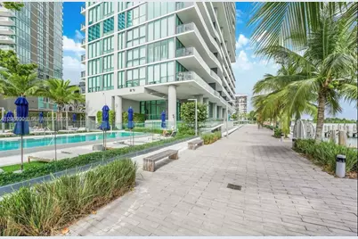 3131 NE 7th Ave #301, Miami, FL 33137 - Photo 2