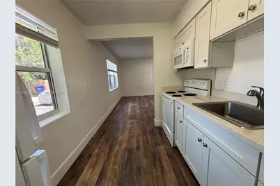 1821 Thomas St #6, Hollywood, FL 33020 - Photo 2