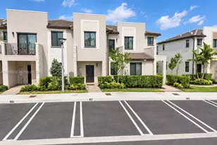957 NE 211th St, Miami, FL 33179 - Photo 34