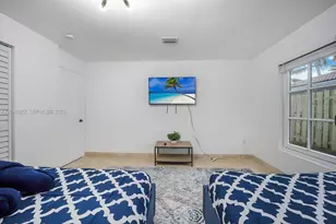 2286 NE 215th St, Miami, FL 33180 - Photo 12