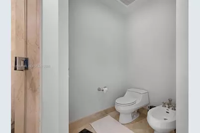 100 S Pointe Dr #1709, Miami Beach, FL 33139 - Photo 22
