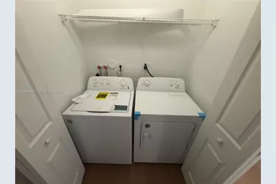 7978 SW 166th Pl, Miami, FL 33193 - Photo 2