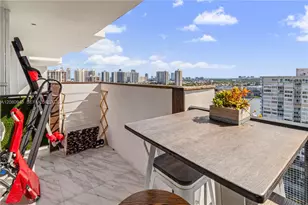 2780 NE 183rd St, Aventura, FL 33160 - Photo 16