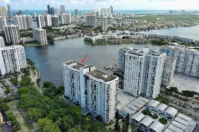 2780 NE 183rd St #2114, Aventura, FL 33160 - Photo 20