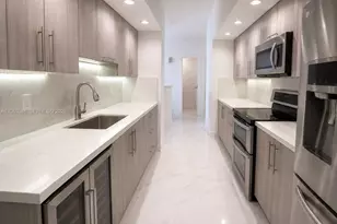 6917 Collins Ave, Miami Beach, FL 33141 - Photo 12