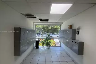 245 18th St, Miami Beach, FL 33139 - Photo 6
