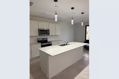 1527 Fells Cove Ln #1527, Cape Coral, FL 33909 - Photo 2