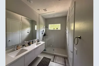 10448 NW 67th St #10448, Doral, FL 33178 - Photo 8