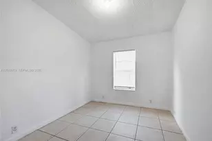 19800 SW 180th Ave, Miami, FL 33187 - Photo 16