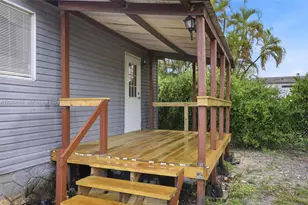 19800 SW 180th Ave, Miami, FL 33187 - Photo 22