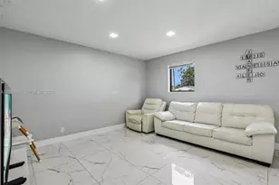 1421 N 68th Terrace, Hollywood, FL 33024 - Photo 6
