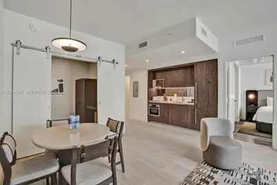 1611 SW 2nd Ave #402, Miami, FL 33129 - Photo 4