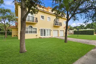 913 SW 8th St, Fort Lauderdale, FL 33315 - Photo 4