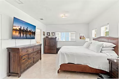 913 SW 8th St #2, Fort Lauderdale, FL 33315 - Photo 14