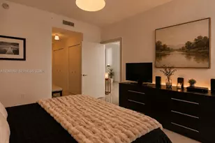 900 Biscayne Blvd, Miami, FL 33132 - Photo 12