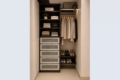 900 Biscayne Blvd #2112, Miami, FL 33132 - Photo 14