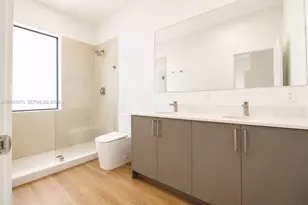 12554 SW 194th St, Miami, FL 33177 - Photo 6