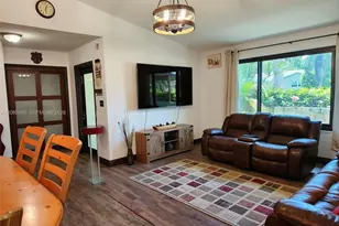 635 NE 3rd St, Dania Beach, FL 33004 - Photo 18