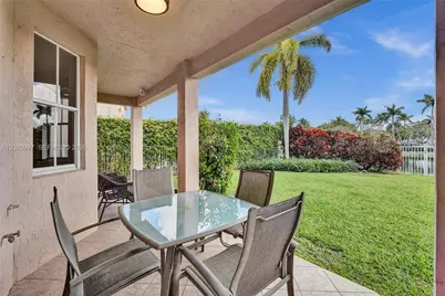 3892 Falcon Ridge Cir, Weston, FL 33331 - Photo 30