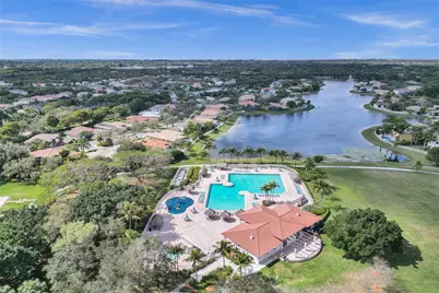 3892 Falcon Ridge Cir, Weston, FL 33331 - Photo 34