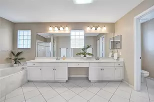 3892 Falcon Ridge Cir, Weston, FL 33331 - Photo 14