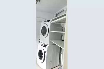 638 SW 5th Ave #B, Fort Lauderdale, FL 33315 - Photo 10