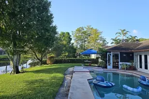 145 Waterway Rd, Royal Palm Beach, FL 33411 - Photo 16