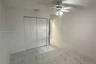 324 E 34th, Hialeah, FL 33013 - Photo 10