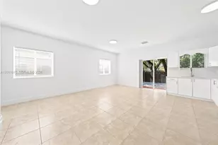 145 NE 60th St, Miami, FL 33137 - Photo 6