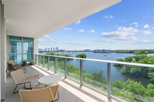 17111 Biscayne Blvd, North Miami Beach, FL 33160 - Photo 1