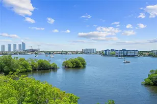 17111 Biscayne Blvd, North Miami Beach, FL 33160 - Photo 42