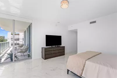17111 Biscayne Blvd #402, North Miami Beach, FL 33160 - Photo 54