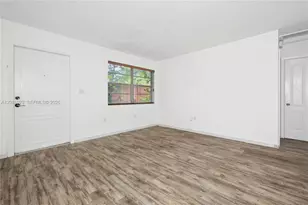 2928 Louise St, Miami, FL 33133 - Photo 6