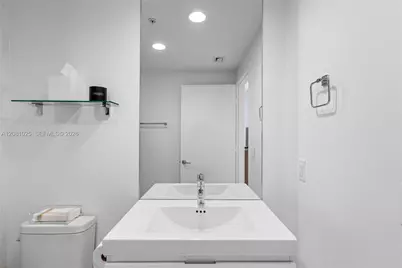 17111 Biscayne Blvd #402, North Miami Beach, FL 33160 - Photo 46